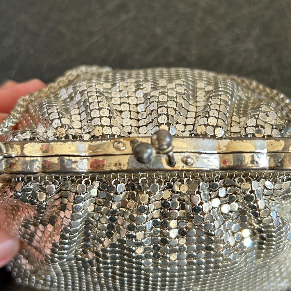Vintage 40s Whiting and Davis Small Silver Mesh Mini Handbag with Box - Picture 6 of 9